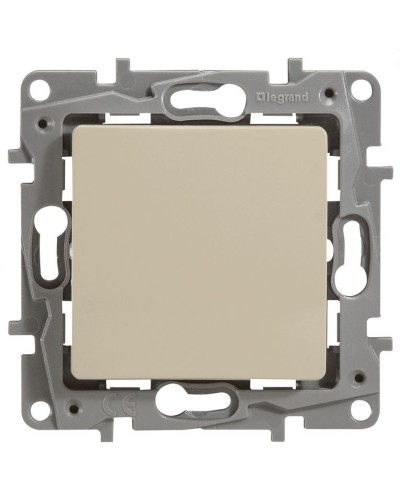 Переключатель 10AX-250В ETIKA, слоновая кость (672305). Выключатель. LegranD в Нижнем Тагиле